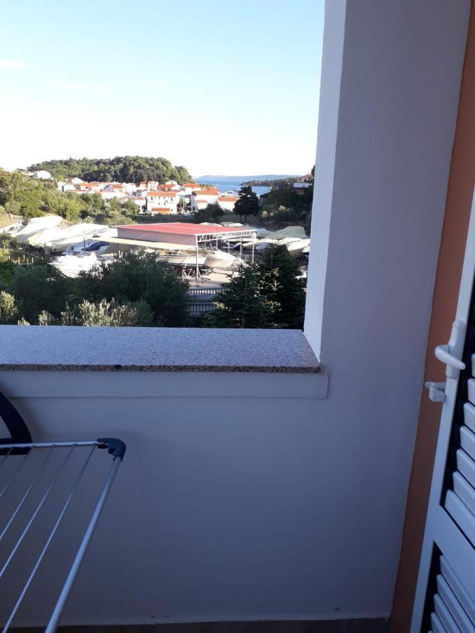 Apartments Sandra Palit Екстериор снимка